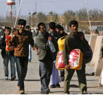 افغانستان یک میلیون ۵۸۴ هزار مهاجر در ایران دارد